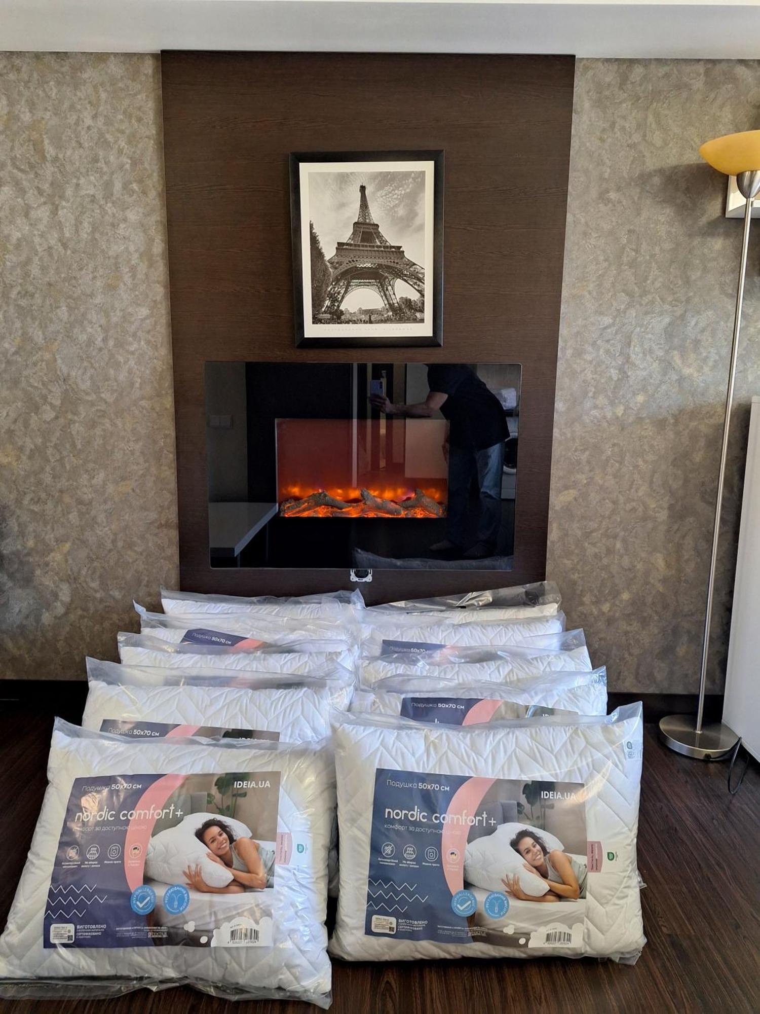 Найбільше Ліжко У Полтаві Мережа Alex Apartments Цілодобово Безконтактне Заселення Poltava Bagian luar foto