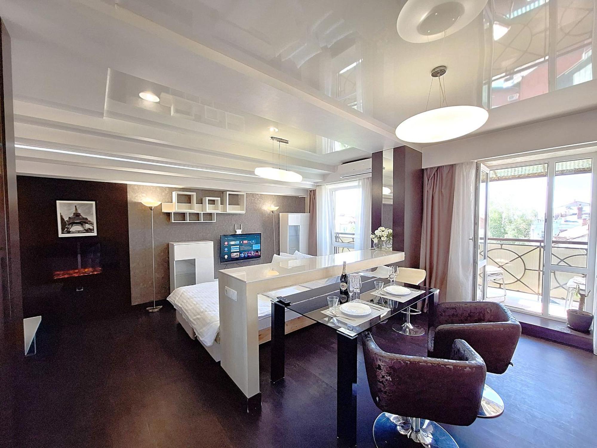Найбільше Ліжко У Полтаві Мережа Alex Apartments Цілодобово Безконтактне Заселення Poltava Bagian luar foto